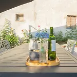 Pozzo Vertical With Garden And Parking By Rent Apartment Torno