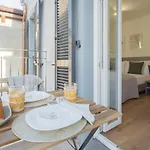 Pozzo Vertical With Garden And Parking By Rent Apartment